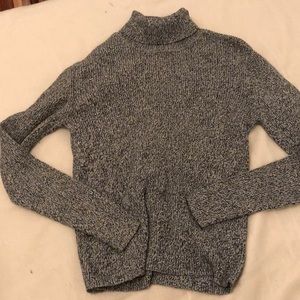 ✨SALE✨ grey & black turtleneck sweater